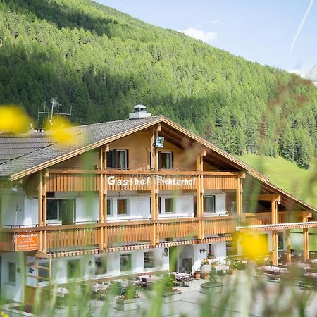 Pichlerhof Hotell Riva di Tures Eksteriør bilde