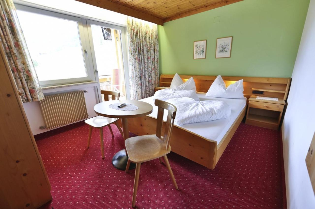 Pichlerhof Hotell Riva di Tures Eksteriør bilde