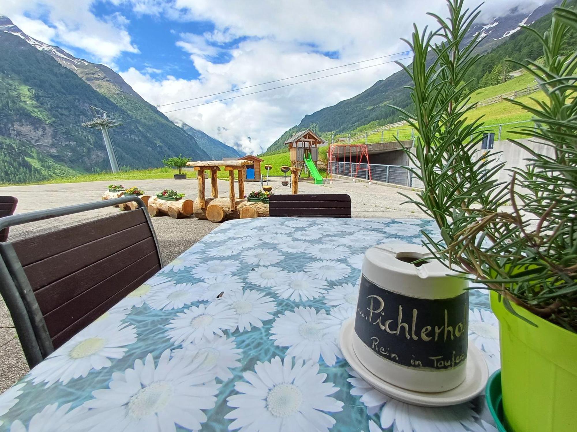 Pichlerhof Hotell Riva di Tures Eksteriør bilde