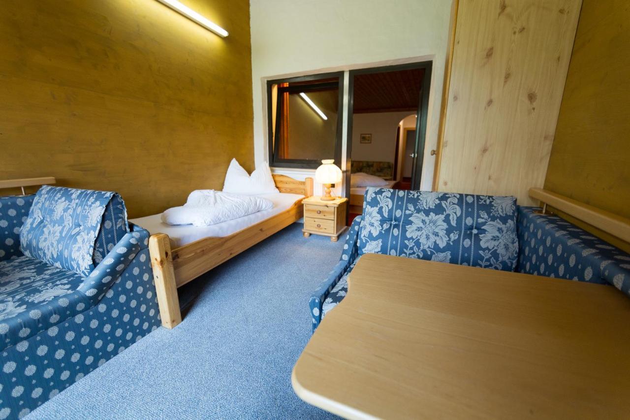 Pichlerhof Hotell Riva di Tures Eksteriør bilde